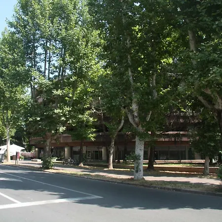 Davide & Mary Friendly House アパート *