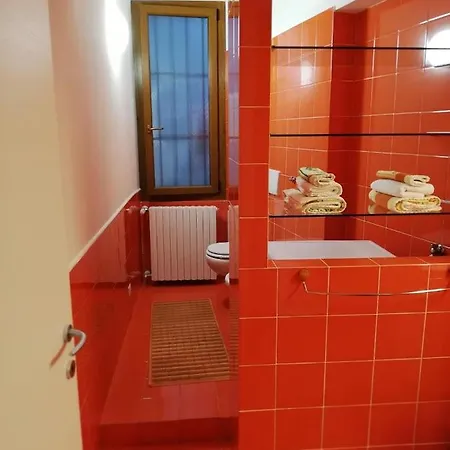 Davide & Mary Friendly House *