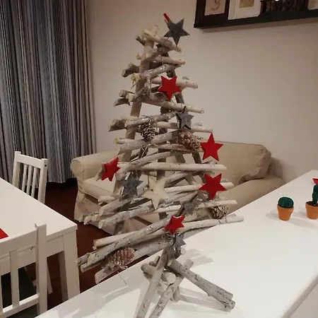 アパート Davide & Mary Friendly House ノヴァーラ