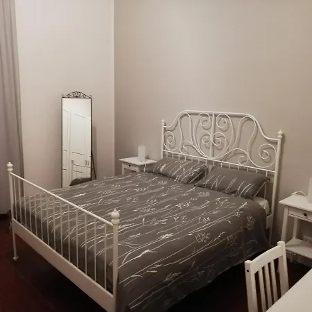 Davide & Mary Friendly House *