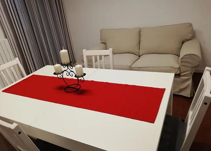 Davide & Mary Friendly House アパート